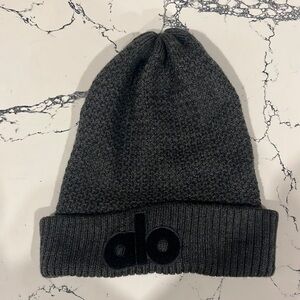 Alo Yoga Cool Skies Beanie Hat